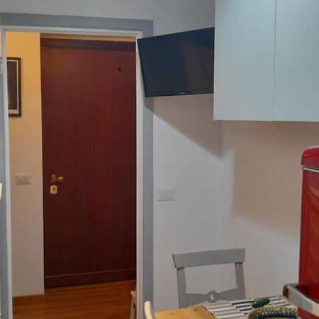 A Casa Di Nina Apartment Roma Ngoại thất bức ảnh